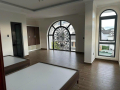 Cho thuê khách sạn trung tâm Đà Lạt mới hoàn thiện