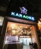 Nữ nhân viên phục vụ Nhà hàng, Quán hát karaoke có chỗ ở đi làm ngay