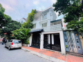 Bán nhà Hoàng Hoa Thám, Ba Đình, ngõ oto, gần mặt phố, 160m2, mặt tiền 12m, 22 tỷ.