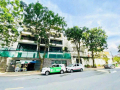 Toà nhà mặt tiền đường Nguyễn Văn Hưởng, Phường Thảo Điên, Quận 2, TP. Thủ Đức 
•DT CN: 396,6m2 - 137 TY
