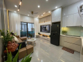 NHÀ XÂY ĐỘC LẬP- 7 TẦNG THANG MÁY Nguyễn Văn Cừ 34/37m2 X 7 tầng,mặt tiền 4m, 13.8 tỷ Long Biên.FULL NỘI THẤT Ô TÔ VÀO NHÀ.