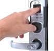 Khóa cửa vân tay và những điều bạn nên biết !