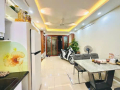 Bán nhà phỗ Vĩnh Hưng, ngõ ô tô vào nhà, nhà 5 tầng đẹp long lanh, giá chỉ hơn 7 tỷ.
